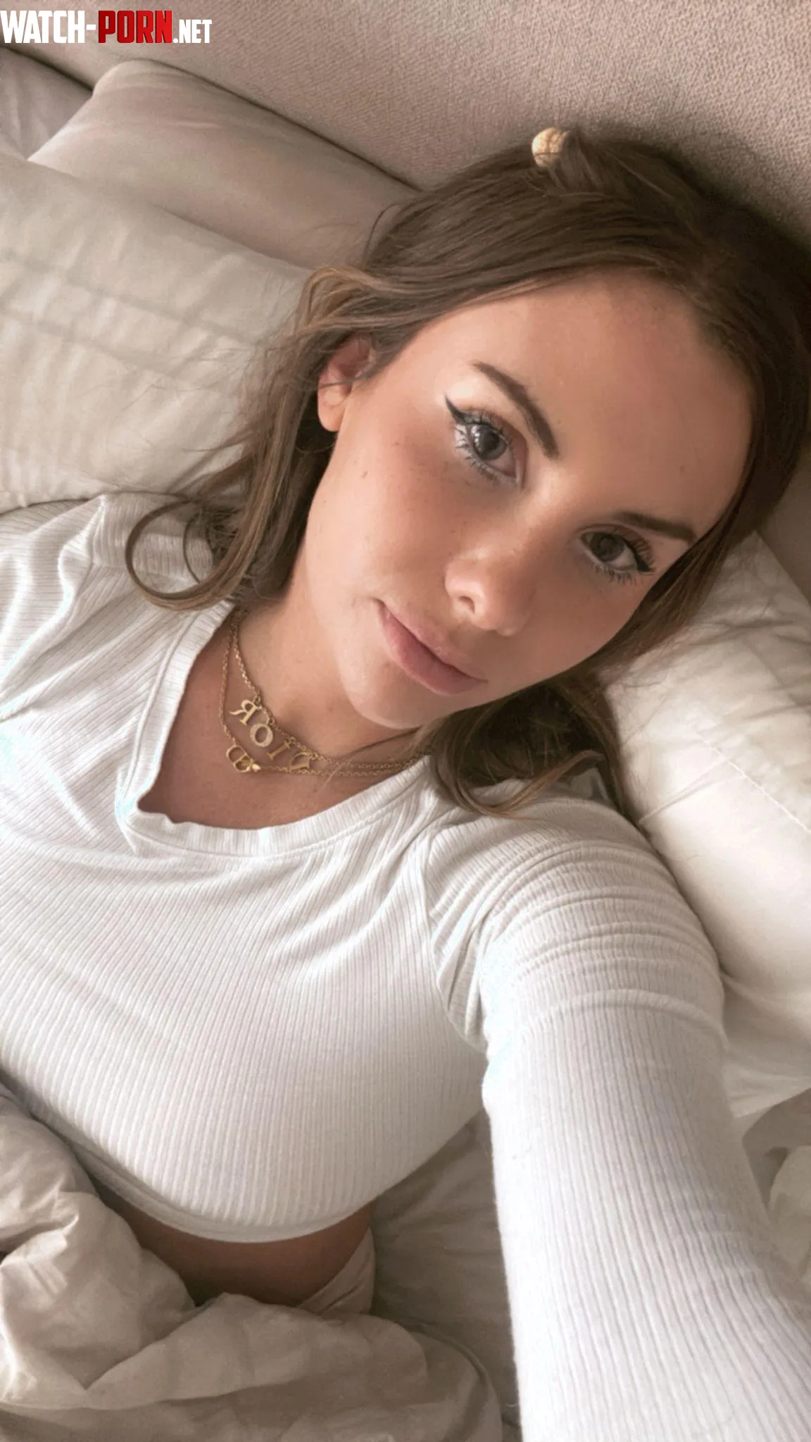 Just woke from a nap by HoneyBee230xx