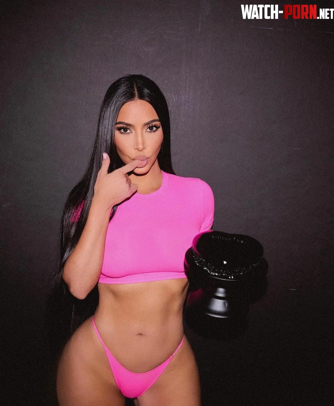 Kim kardashian. by Old-Bear-5275