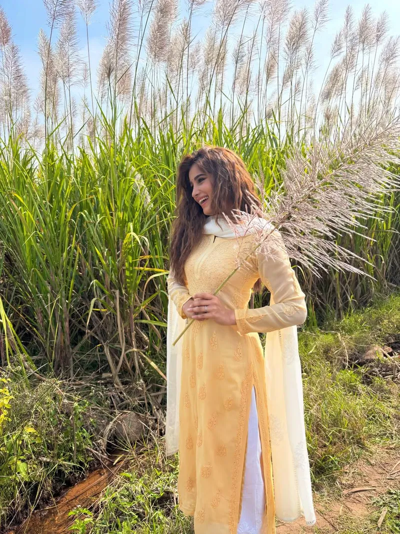 Thumbnail Rasha Thadani: A Radiant Gem from sagar9175 | PrettyGirls