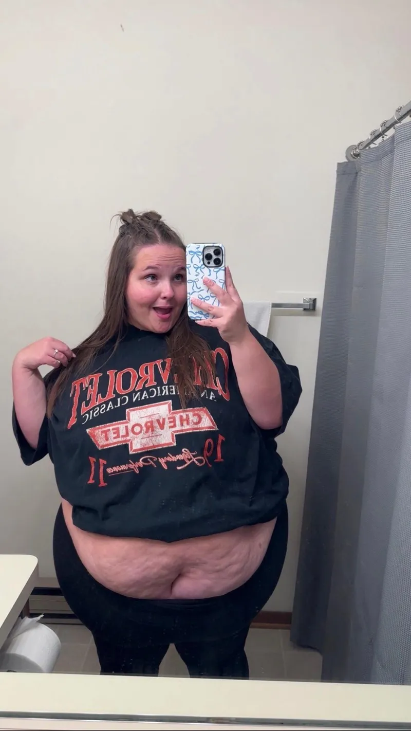 Thumbnail Weight Doesn't Define Pleasure: A ssbbw Journey by abbyyyglazed