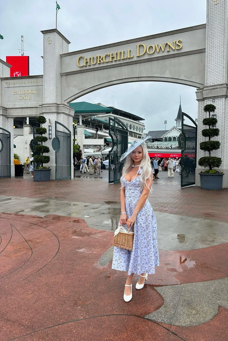 Thumbnail Introduction to Elsa Jean by Opening_Fig_5158 in ClassyPornstars