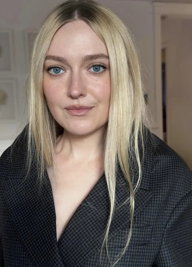 Thumbnail Dakota Fanning: Celebrity Spotlight | WillyNilly1997