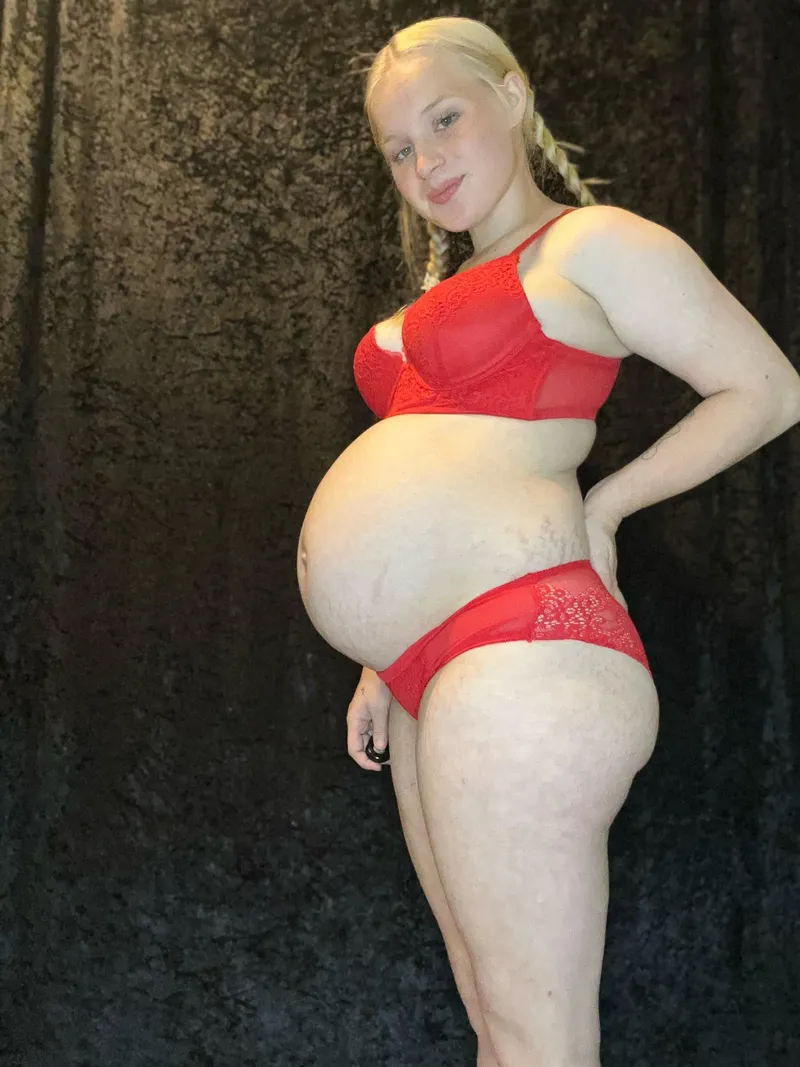 Thumbnail F19 and Pregnant: Navigating Hormonal Changes