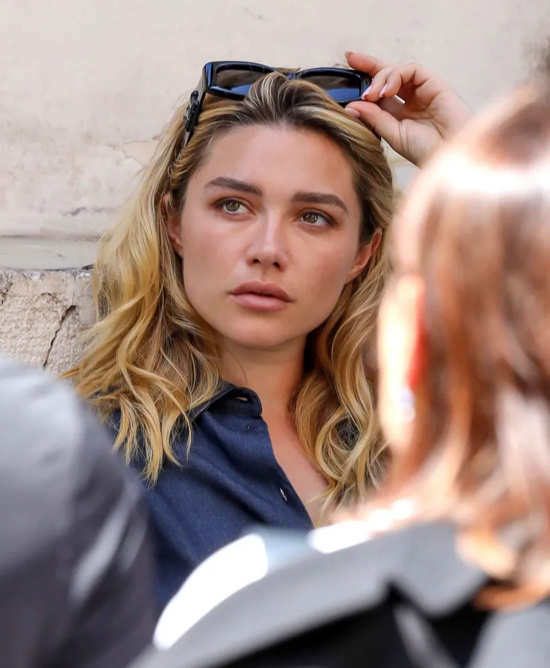 Thumbnail Admire Florence Pugh's Beauty from EmilyTigers18 | PrettyGirls