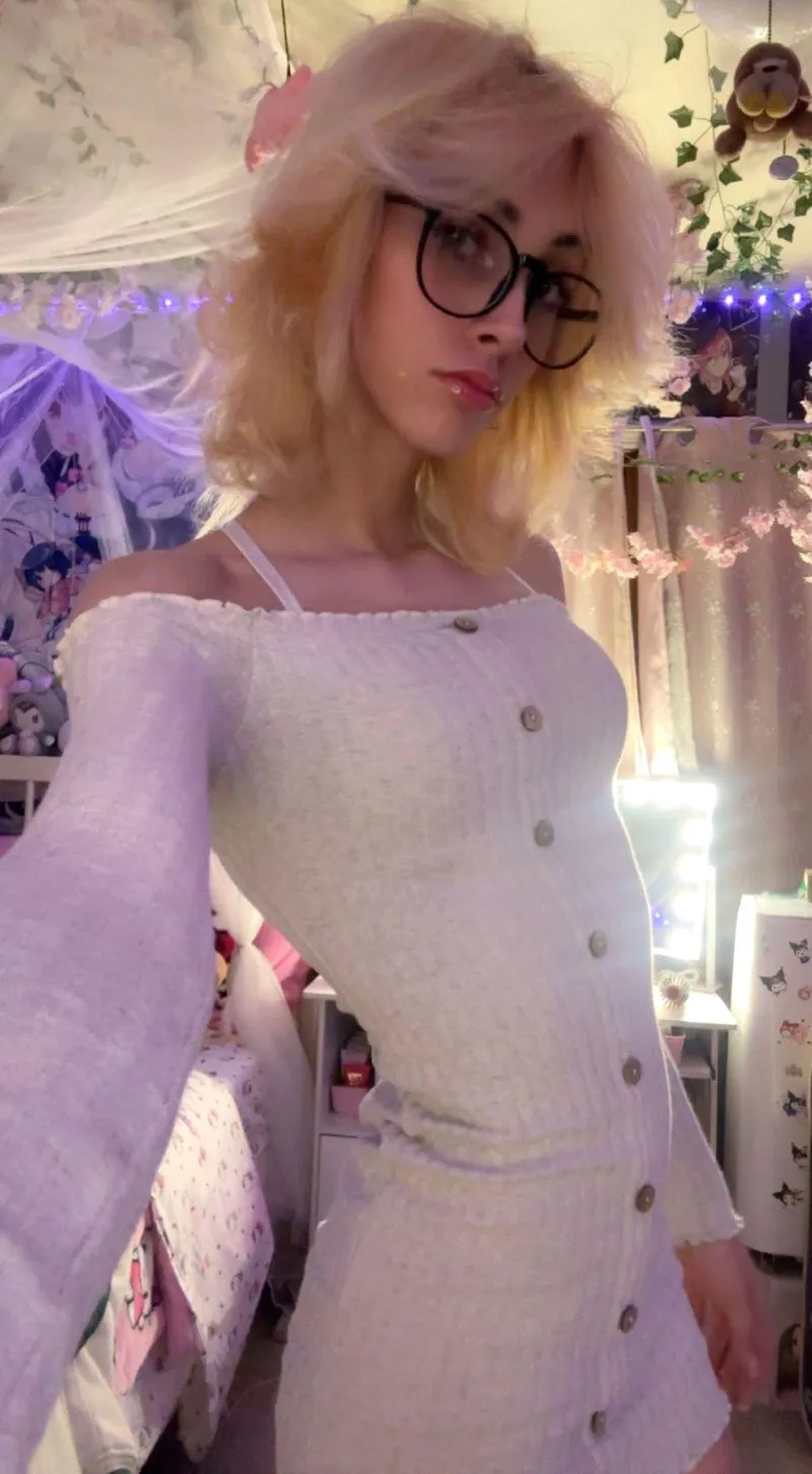 Thumbnail Seductive Tight Dresses Perfect for Allure | MsEnginerd