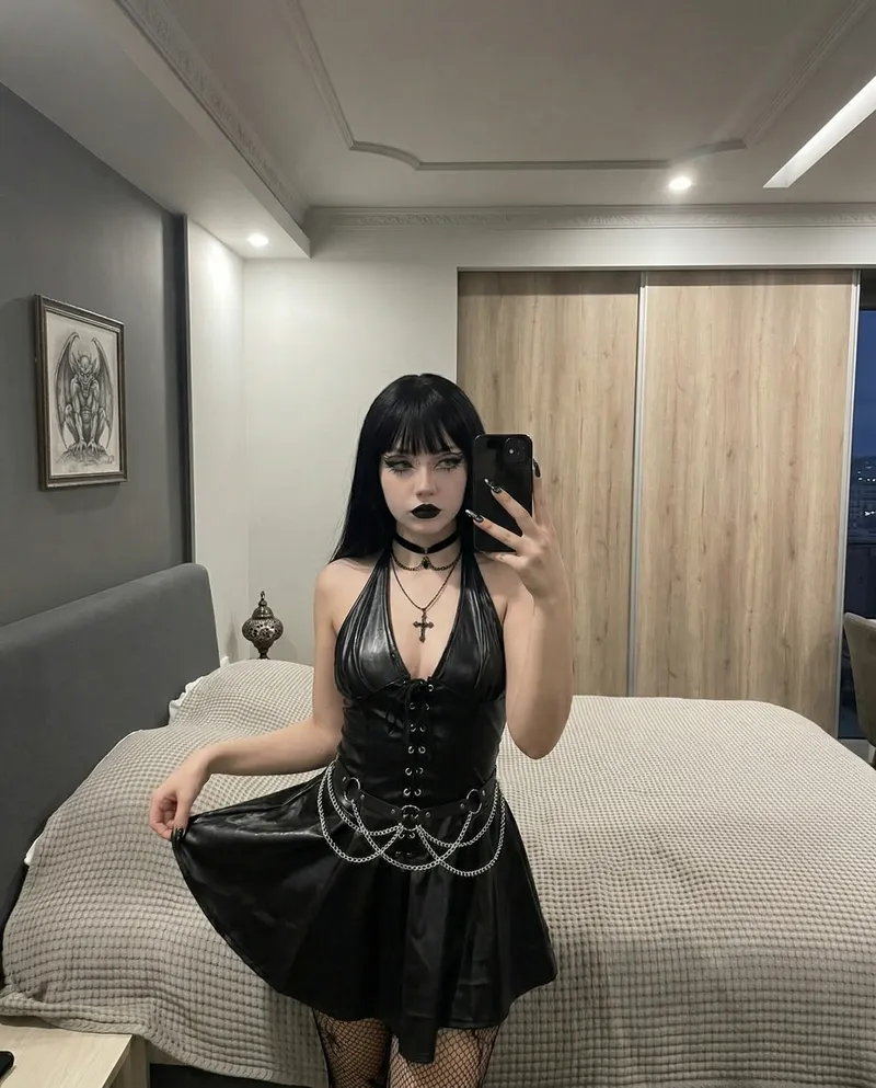 Thumbnail Provocative in Leather: Would You Still Take Me Out? | rainbowtraffic
