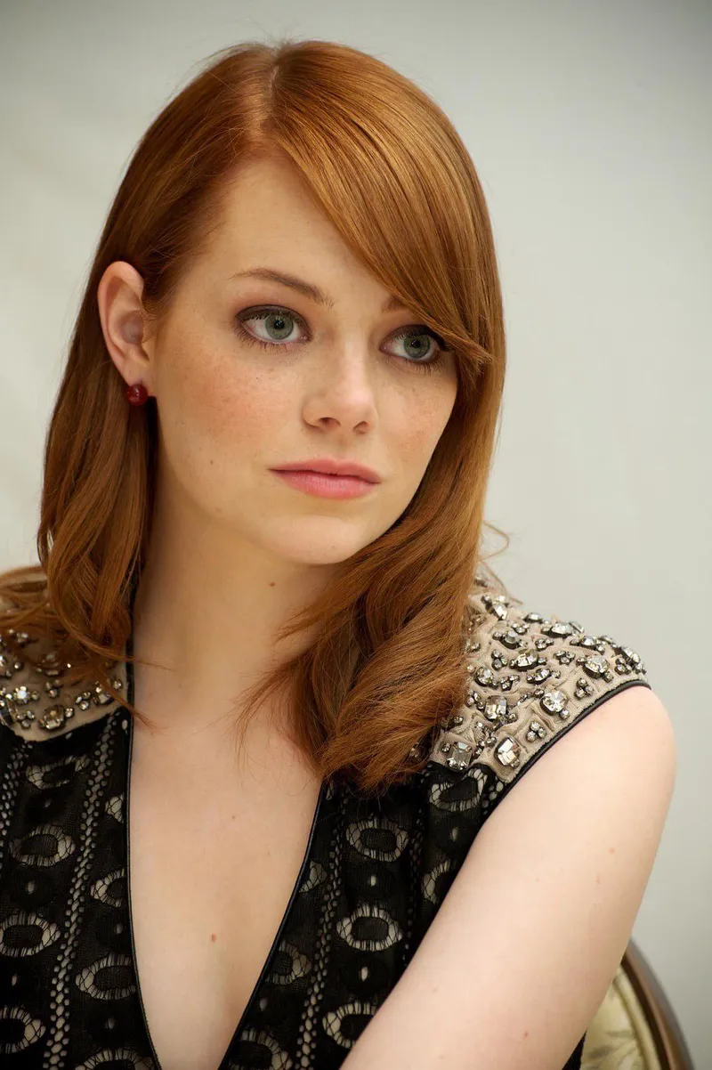 Thumbnail Emma Stone The Help Press Conference by Skyline_Drifter in RedheadedGoddesses