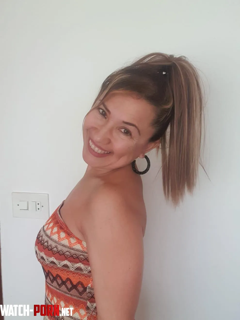 Fundida en mi super coleta by Ok_Profession4027