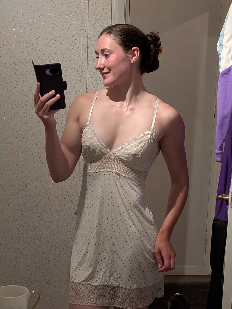 Thumbnail Breaking Through: The Allure of Pokies with SirenSasha_336