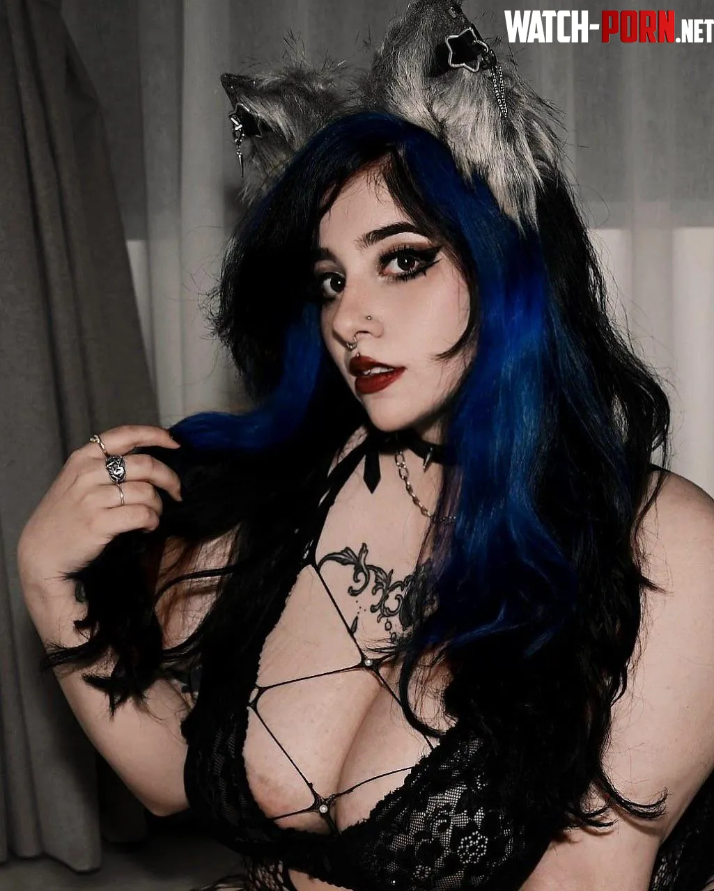 Bad girl look by FlirtyFairy_Fox