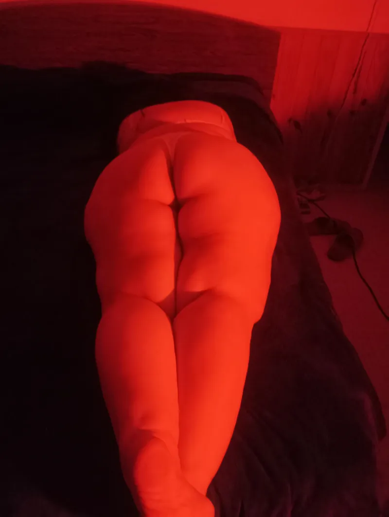 Thumbnail MILF Mommy by VelvetRogue25