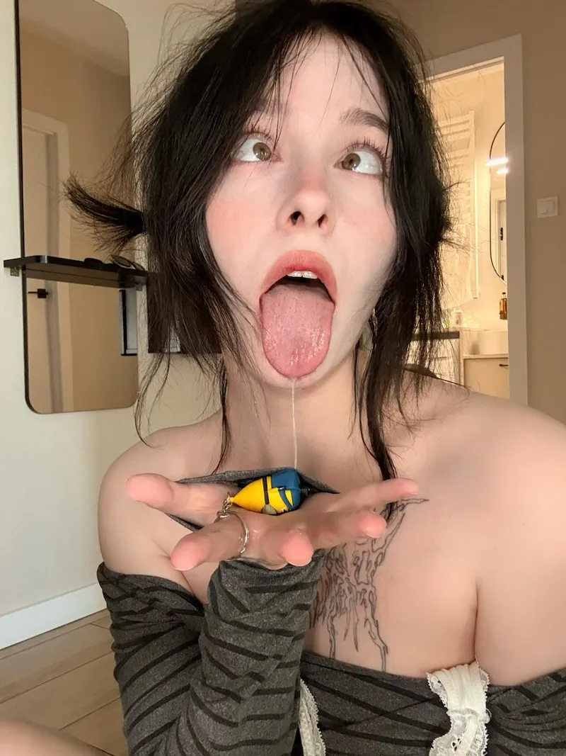 Thumbnail Drooling Delight by TootsieCupie_ in RealAhegao