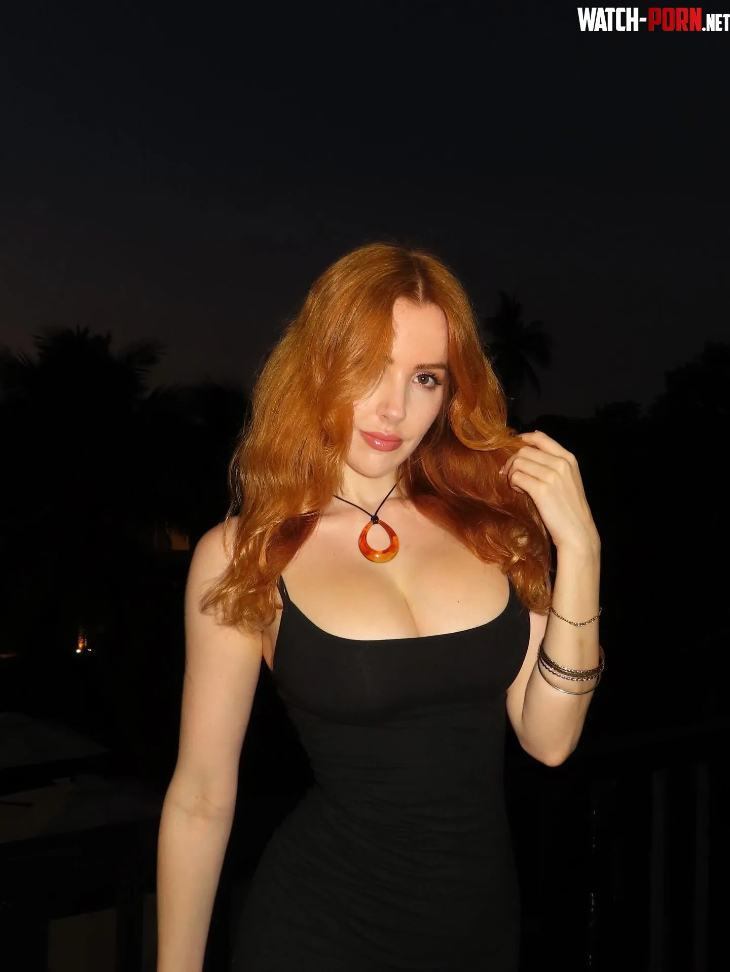Scarlett Jones by vxnstan2