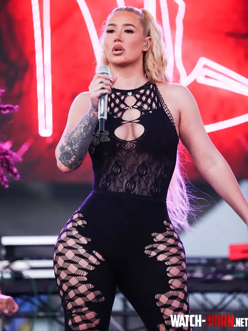 Iggy azalea. by Old-Bear-5275