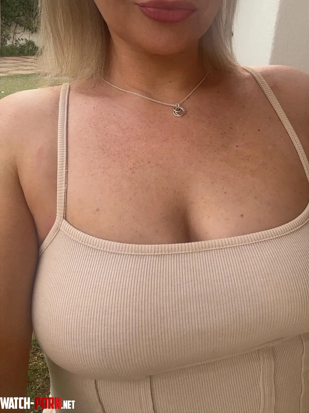Love when the sun brings out my freckles by bethany_b5678