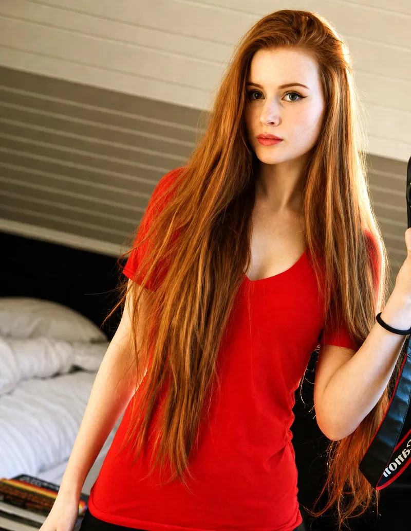 Thumbnail Rebecka Thunberg by Odd-Respond-500