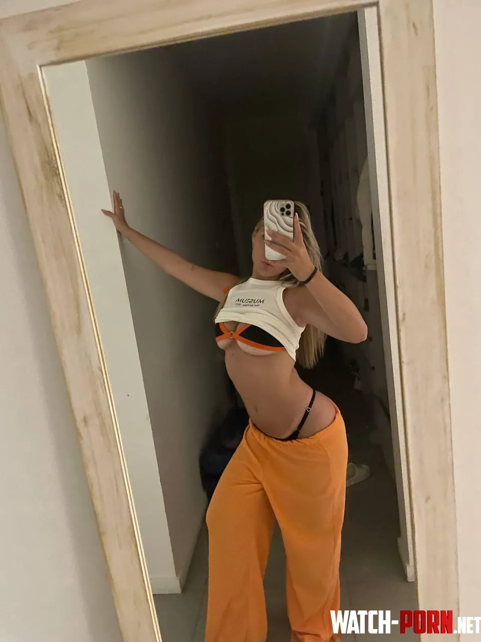A bit of underboob today by Glow_Muse