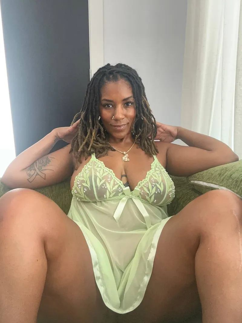 Thumbnail In my 50s and I’ll still drain your balls dry babe by FarTangerine4x