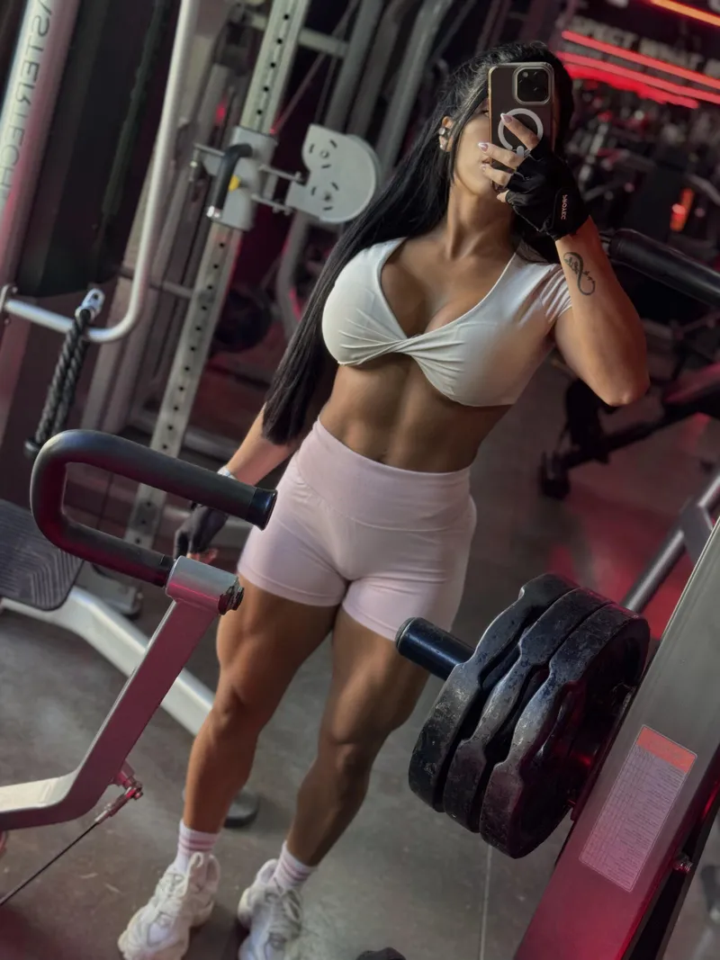 Thumbnail Small but mighty by Mia_Val_Fitness