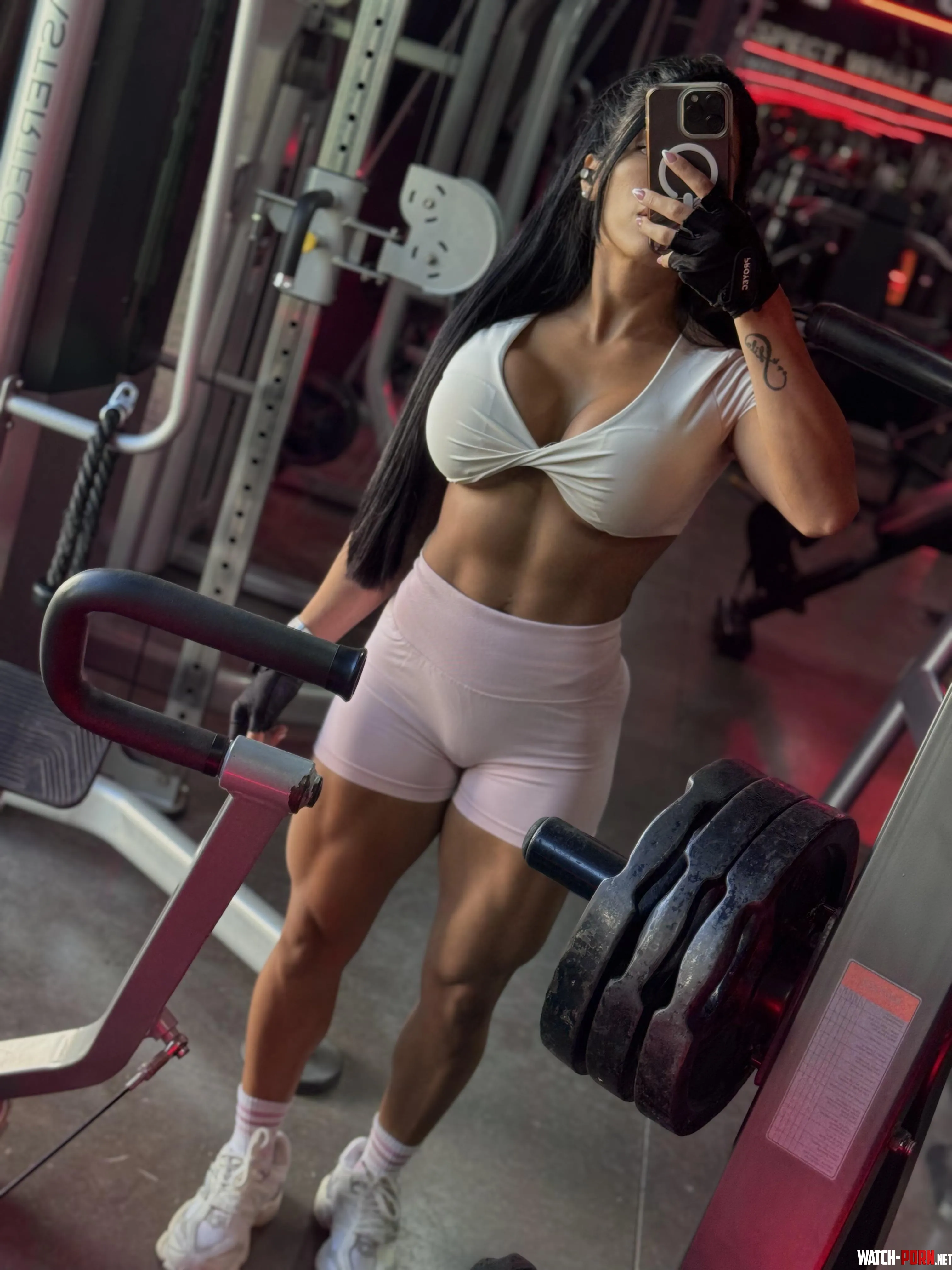 Small but mighty by Mia_Val_Fitness