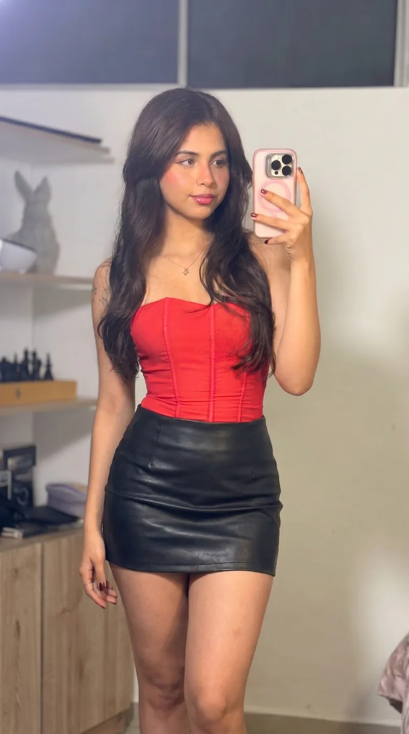 Thumbnail grab my leather skirt by GirlySeduction