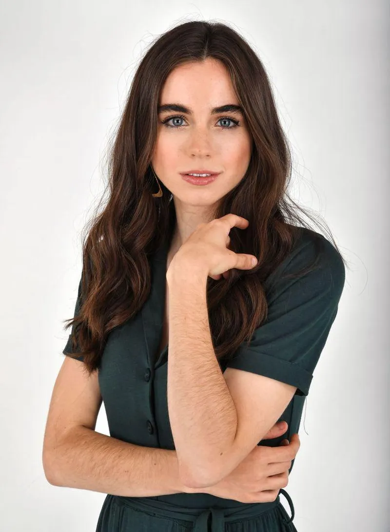 Thumbnail Sarah Desjardins by PhysicalAd9899