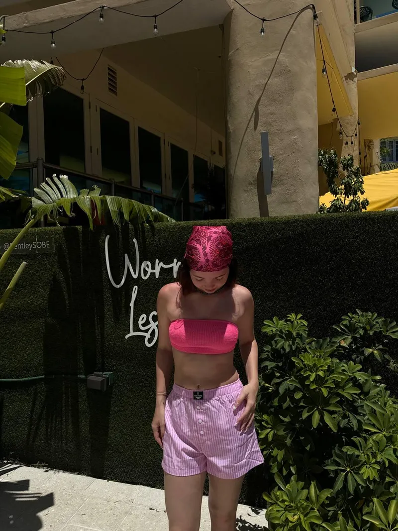 Thumbnail CleoJadeOnly Asks: Like This Croptop or Nah? CroptopGirls Dilemma