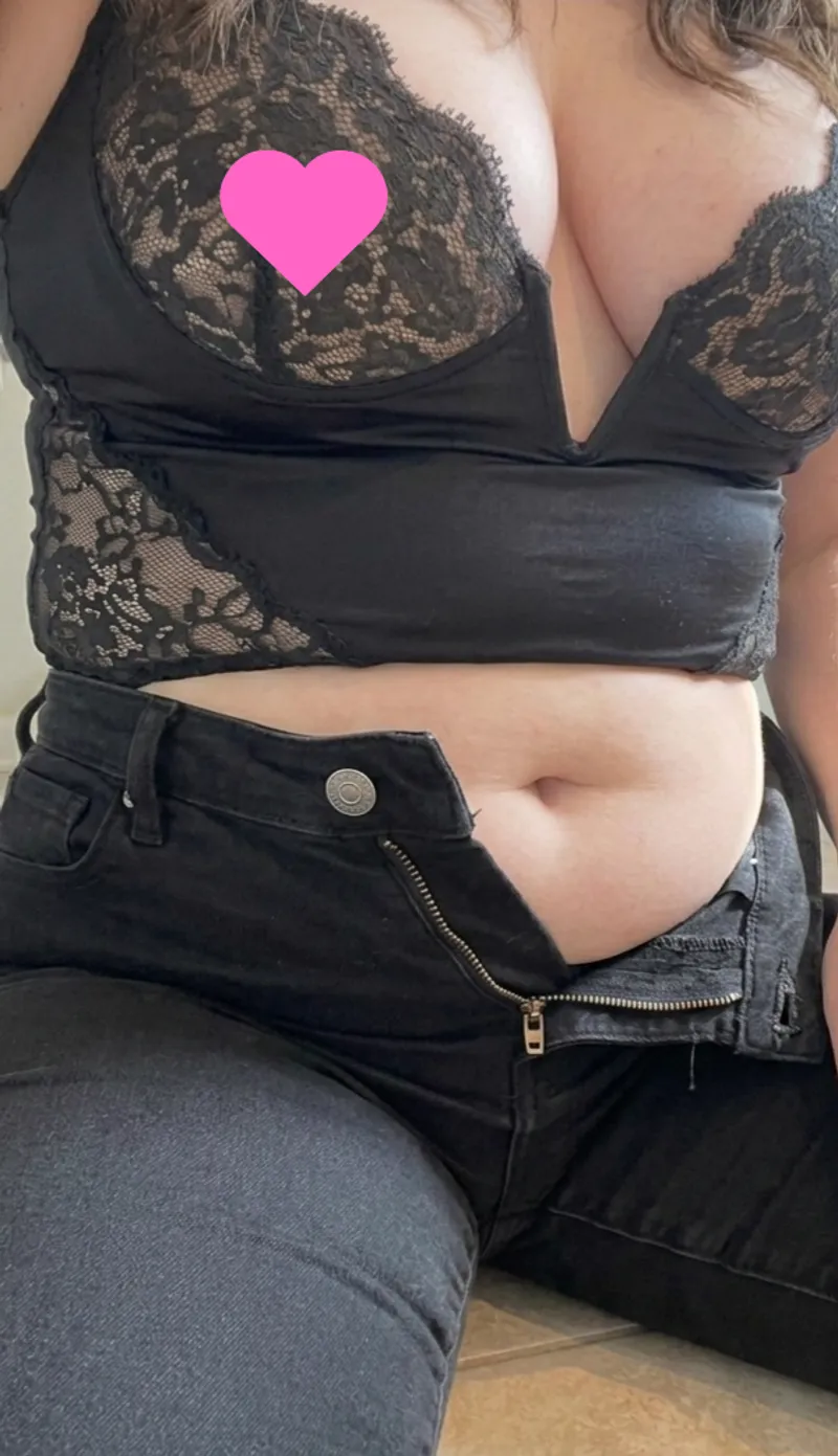 Thumbnail Playful Gluttony: tinylolita_'s Confession in Stuffers