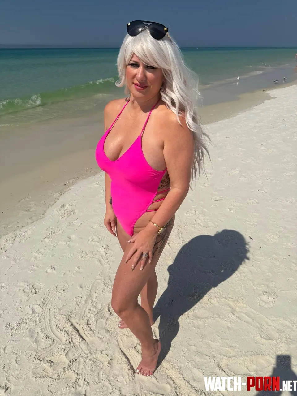Enjoying the summer, sunshine, sand and sex opps by LaylaMadison69