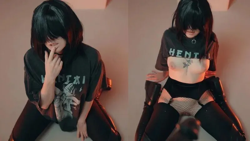 Thumbnail Cosplay Fascination: Dive into Hentai by Creamy Spot with opall_waves