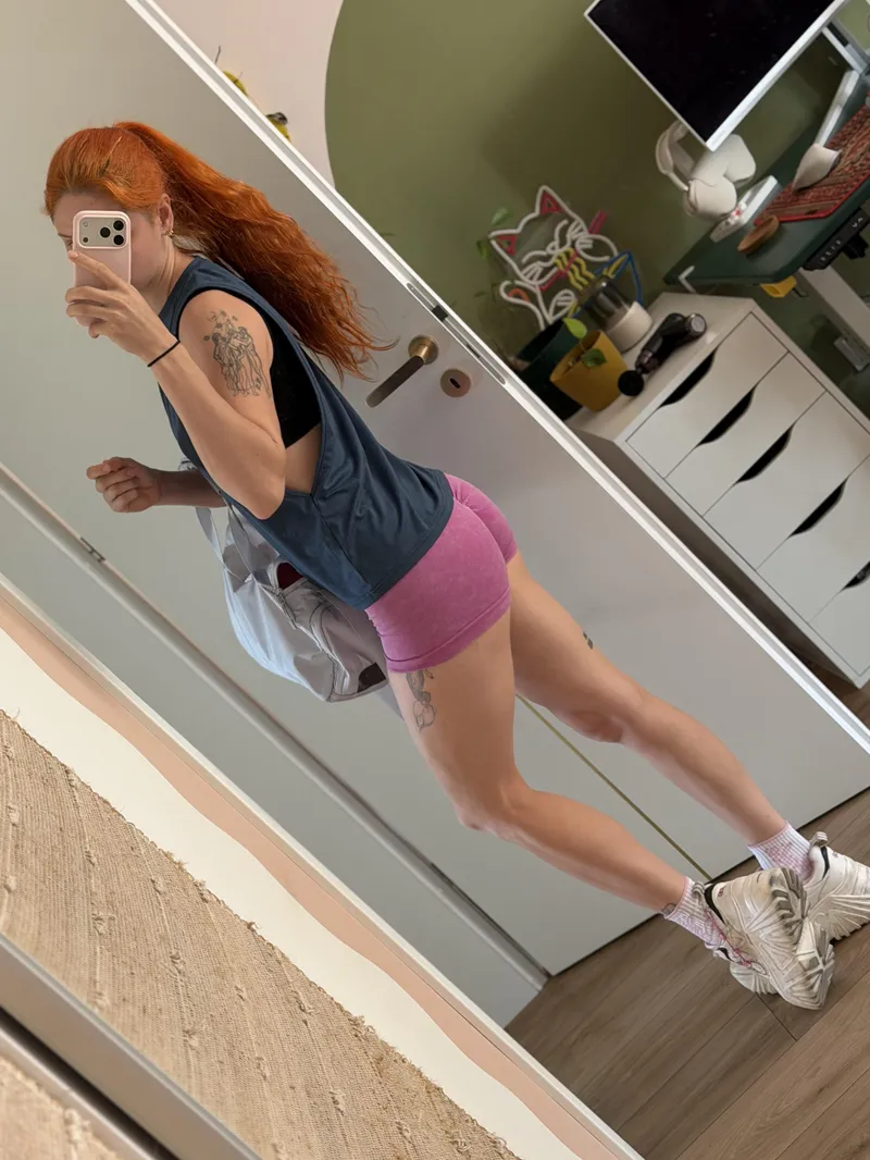 Thumbnail Ponytails are great for the gym by RedheadFairy03