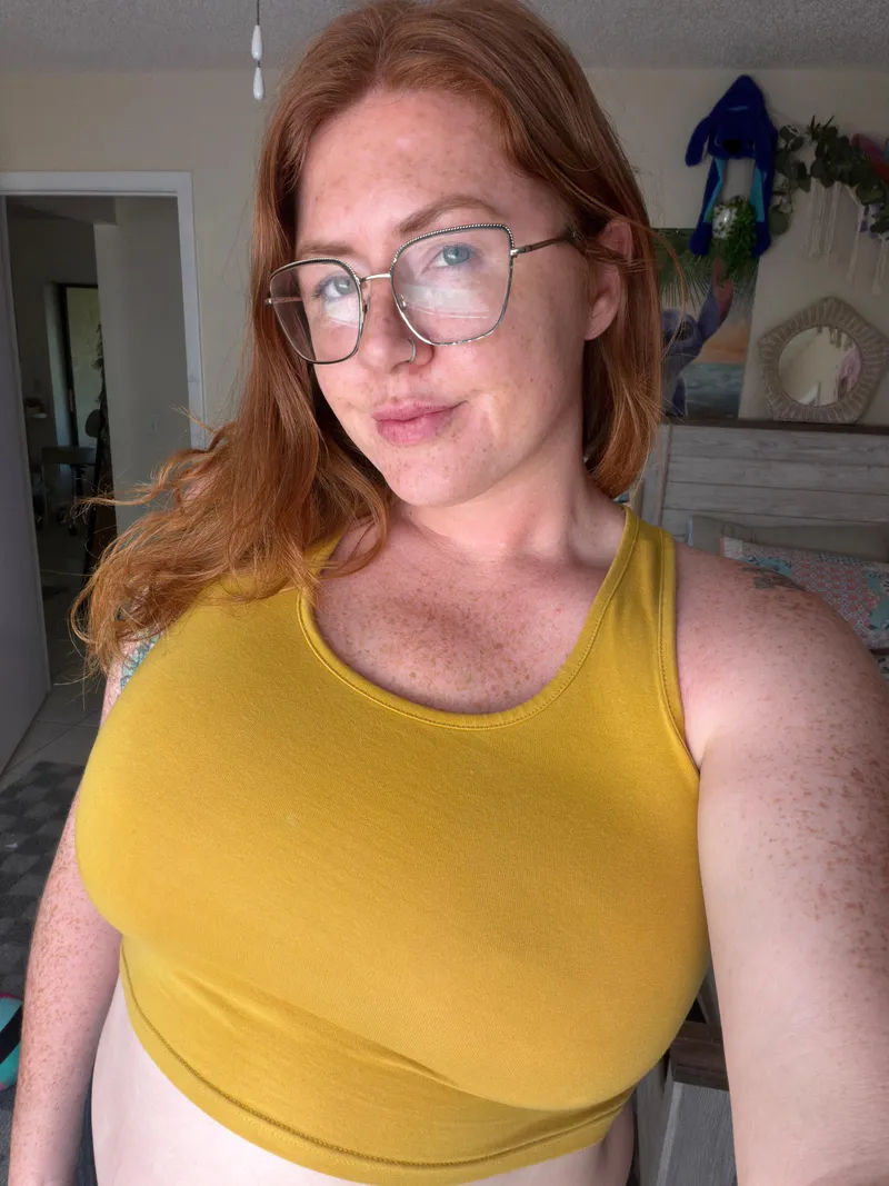 Thumbnail Tall Ginger Allure - No-Bra Wonders by sexylayne