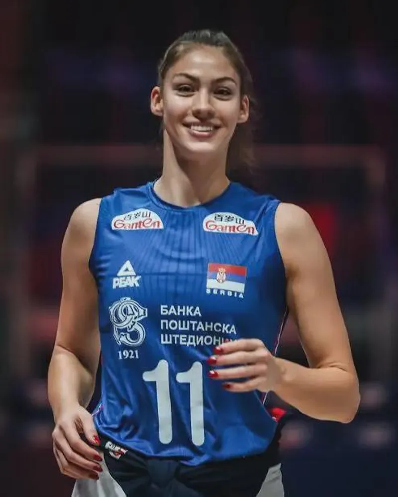 Thumbnail Discovering Hena Kurtagić: Mystic_Wanker's Insight on VolleyballGirls