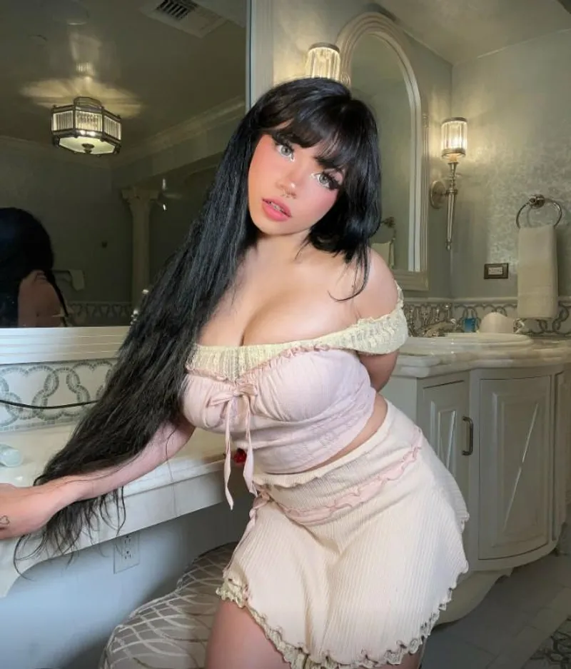 Thumbnail Good Girl Vibes with Logical-Item7923 | Classy Girls at Their Best