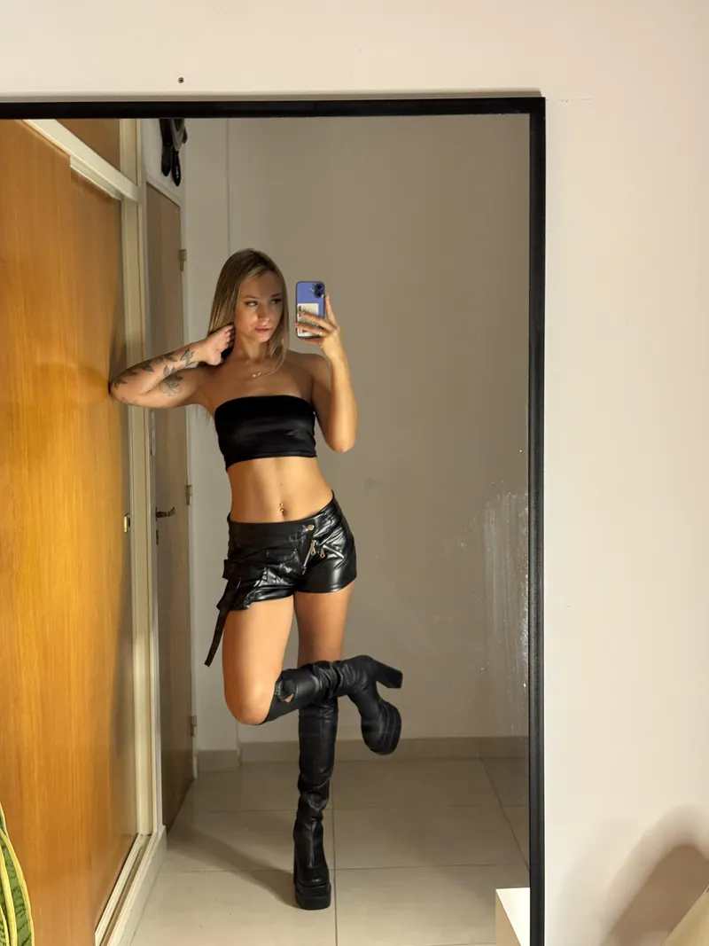 Thumbnail Honest Leather Appeal: lustlongsph's Alluring Inquiry