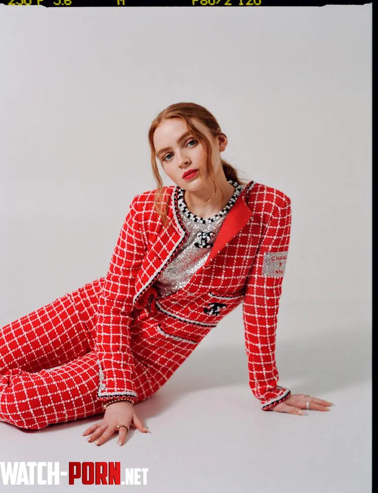 Sadie Sink — Elle MX by Zestyclose_Win_2836
