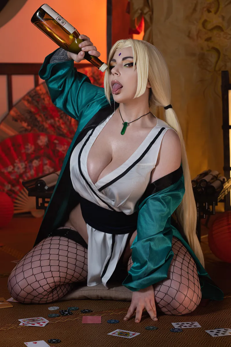 Thumbnail Lore-Accurate Tsunade Cosplay Surprise: Naruto Hentai Fun