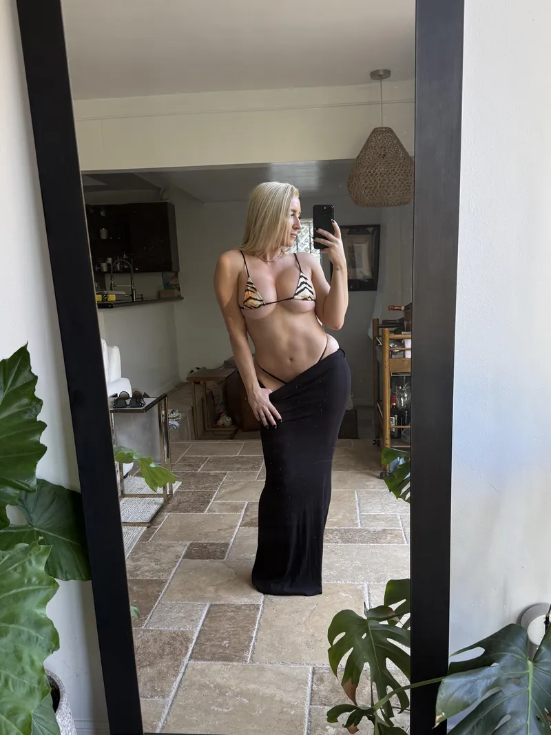 Thumbnail BlondeAdobo Shares a Fitting Dilemma: When the Bikini Barely Fits | BikiniBodies
