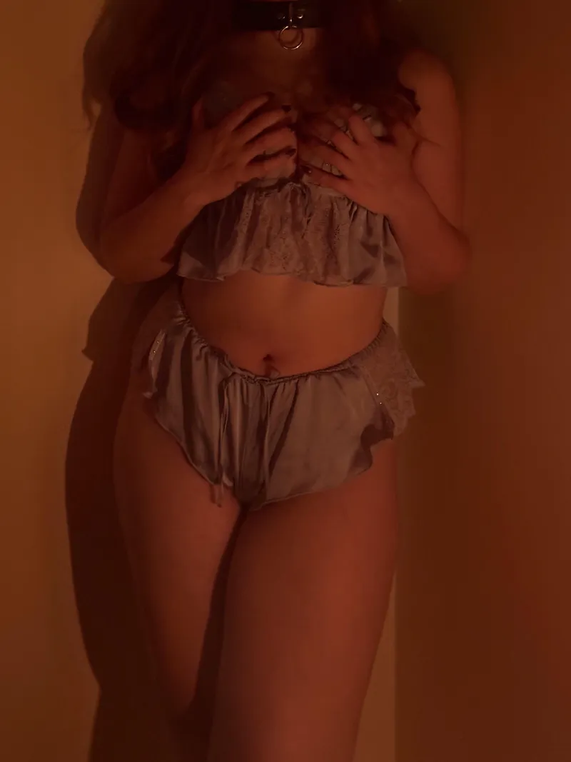 Thumbnail Feeling Cute and Confident with DailyDoseOfAmber