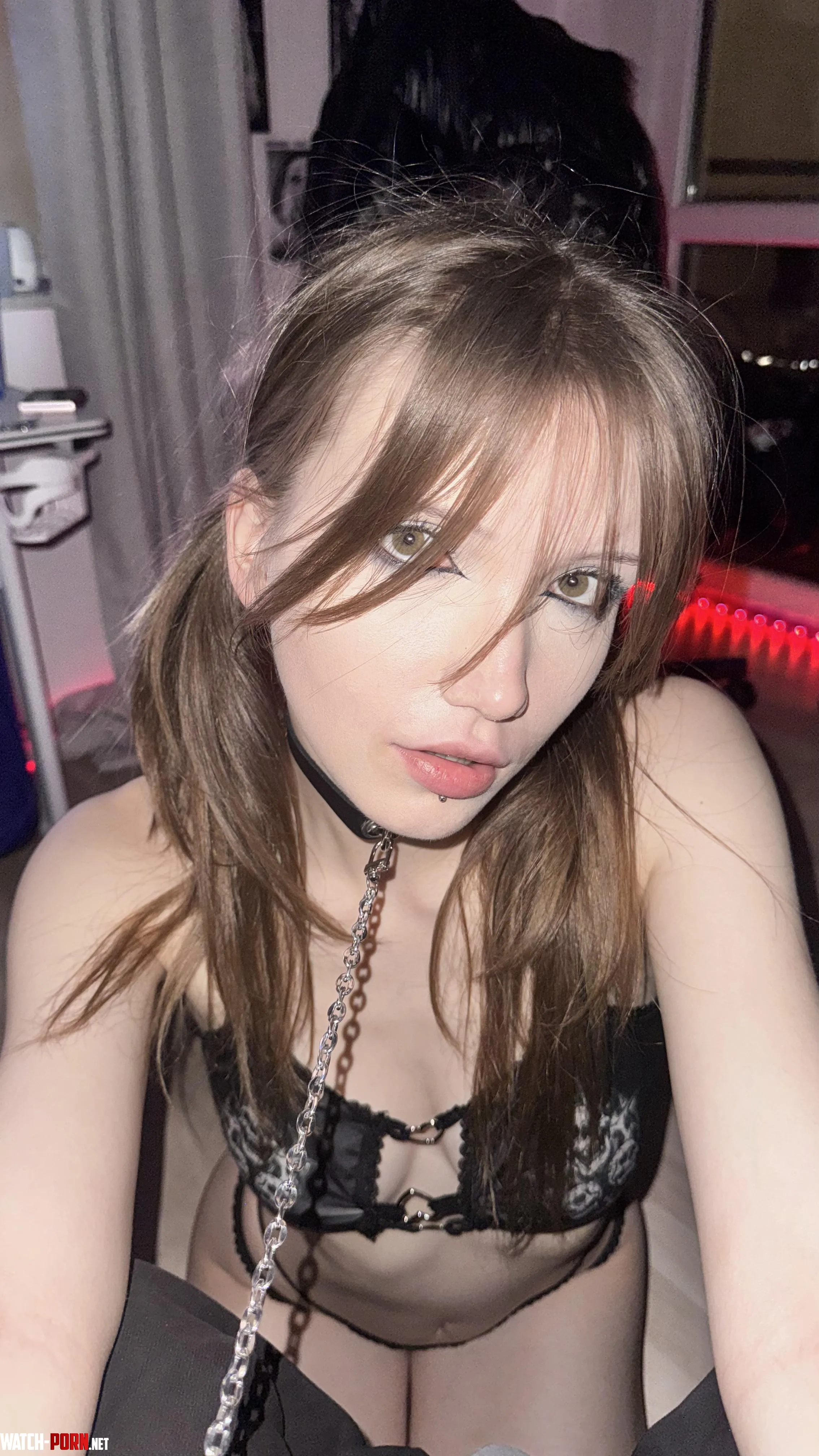 I'm looking right at you in lace lingerie and a collar by Boooo000x