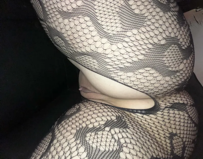 Thumbnail yourfootfairy_ teases: 250 Upvotes and More to Unveil! 🤭 | dykesgonewild