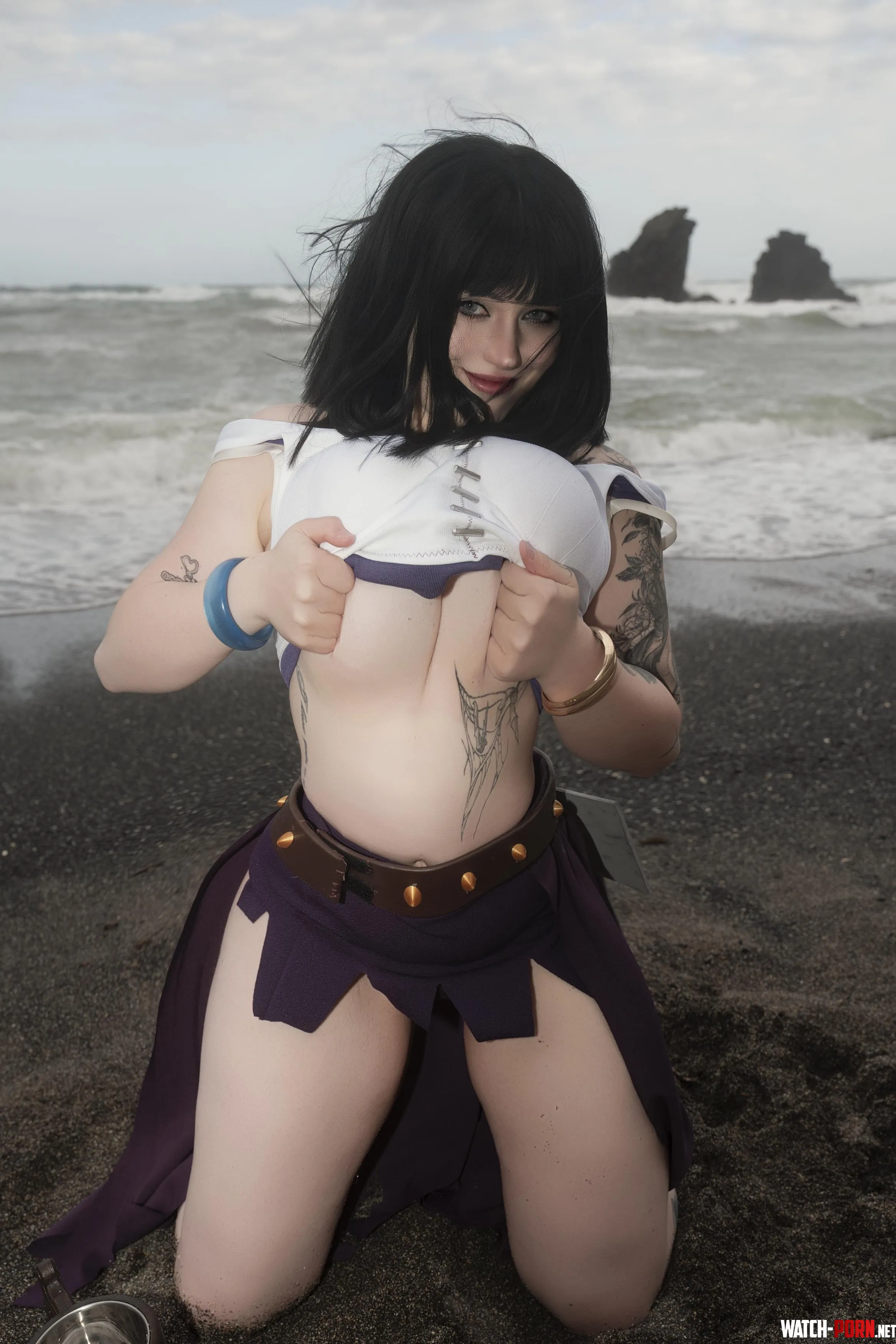 Slutty Nico Robin from One Piece - Kuroitsne by Kurokitsunexcos