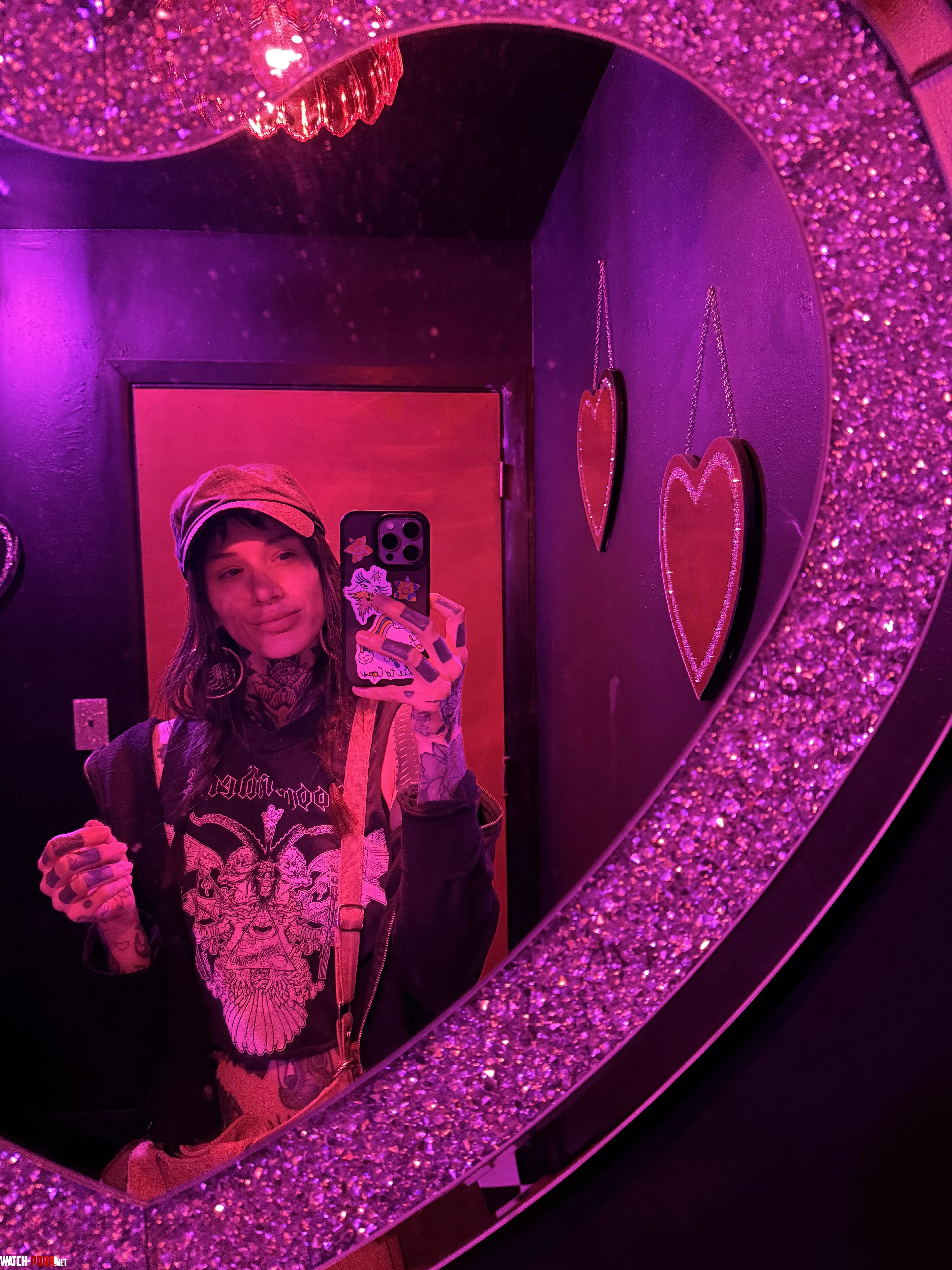 There was a glitter toilet! by savestheheckinday