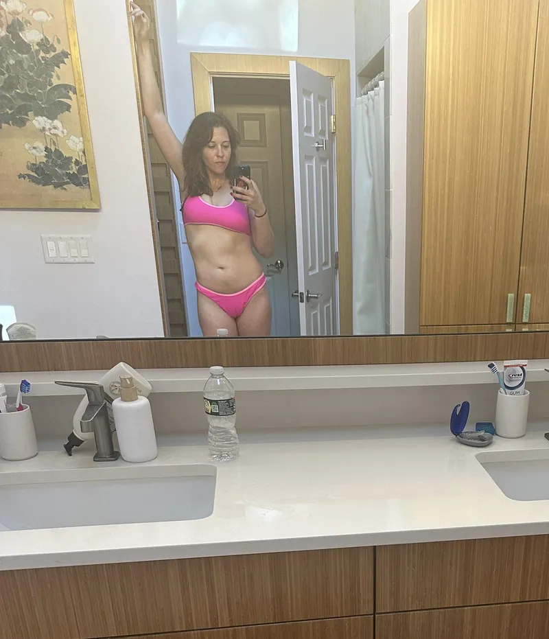 Thumbnail Is Pink Too Pink in BikiniBodies? by Lainoloc | BikiniBodies