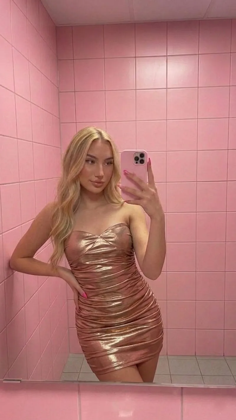 Thumbnail Clubbing Style Dilemma: Is This Leather Dress Too Much? By Aliceerighi
