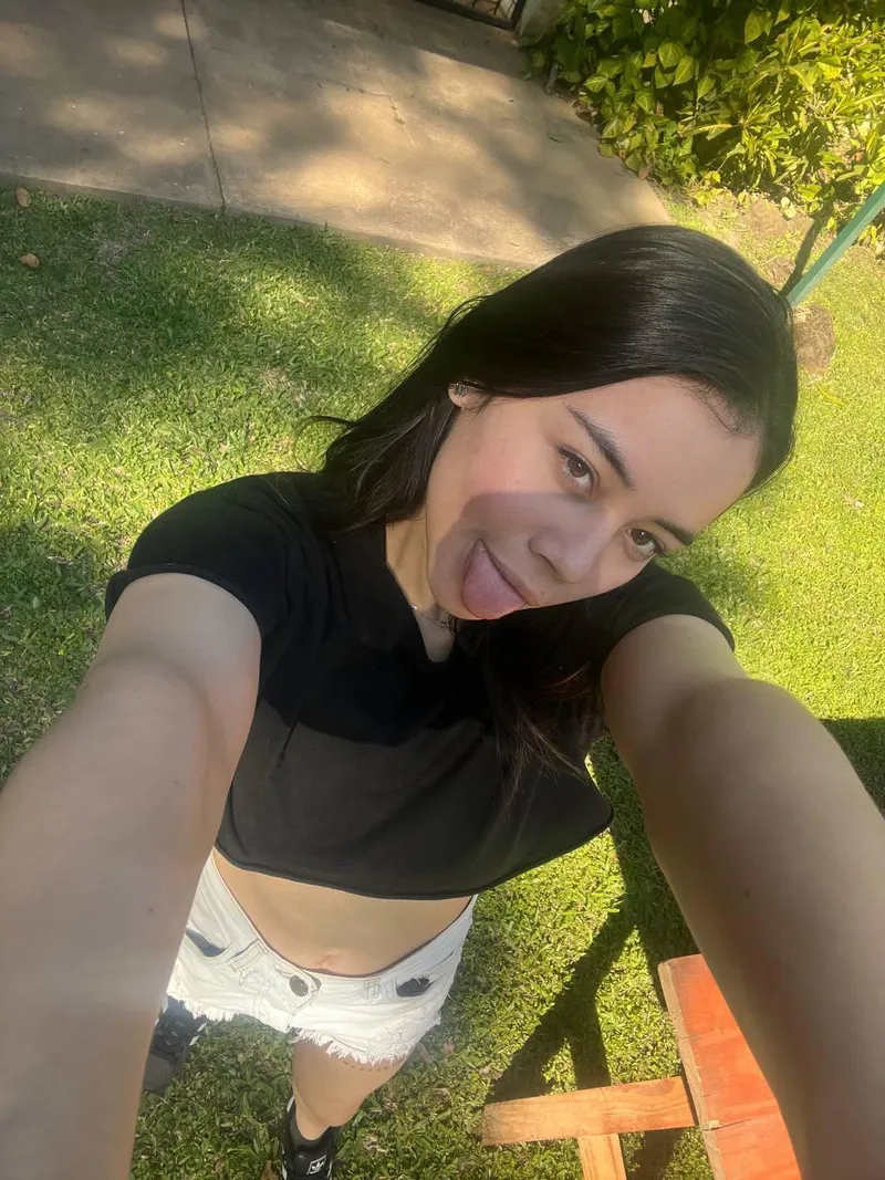 Thumbnail Stylish Weather Update: How to Rock a Croptop | By s2itsMaya_