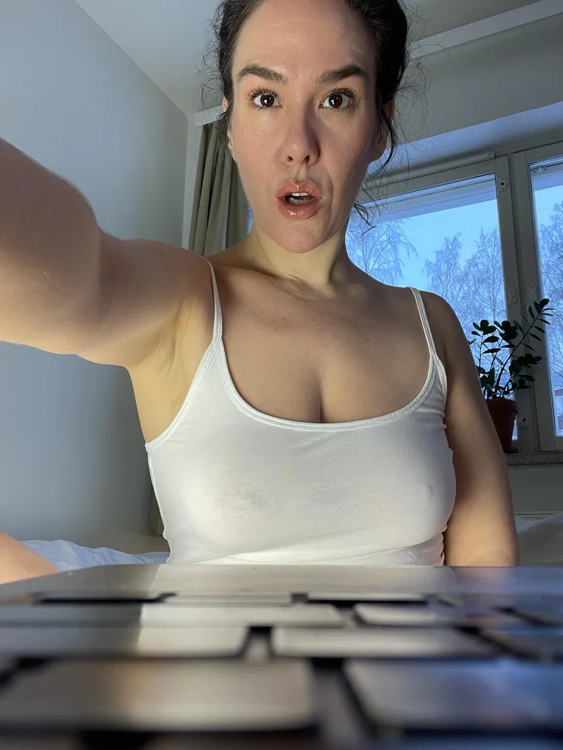 Thumbnail Exploring Freedom: A Braless Story by Milky_Lullabies