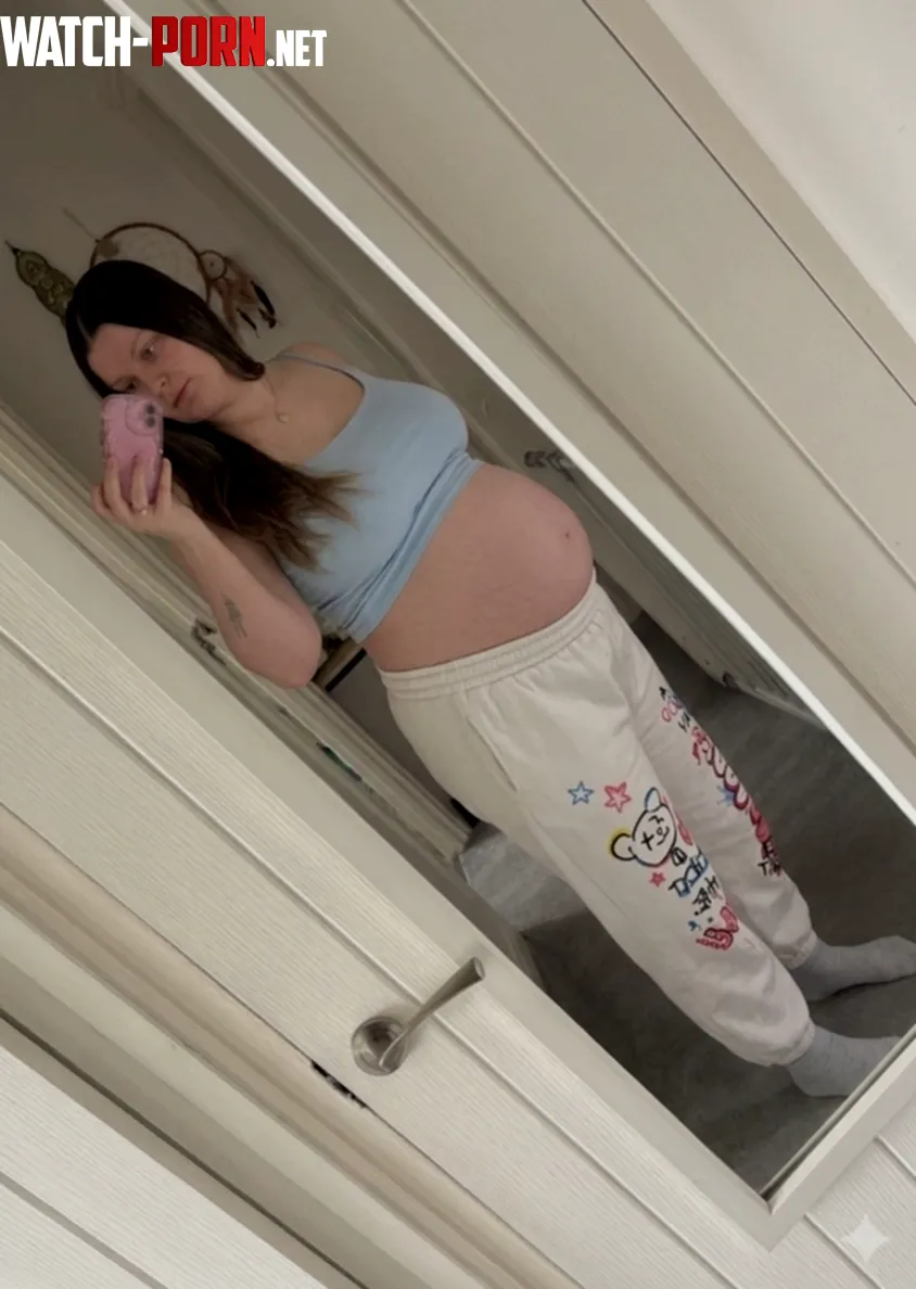 I love being pregnant by Lustful_Luna89