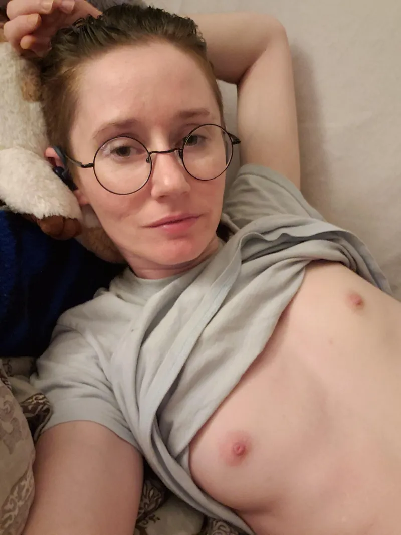 Thumbnail Natural Beauty Unleashed: Explore Smallboobs with Shy_dumb_puppy