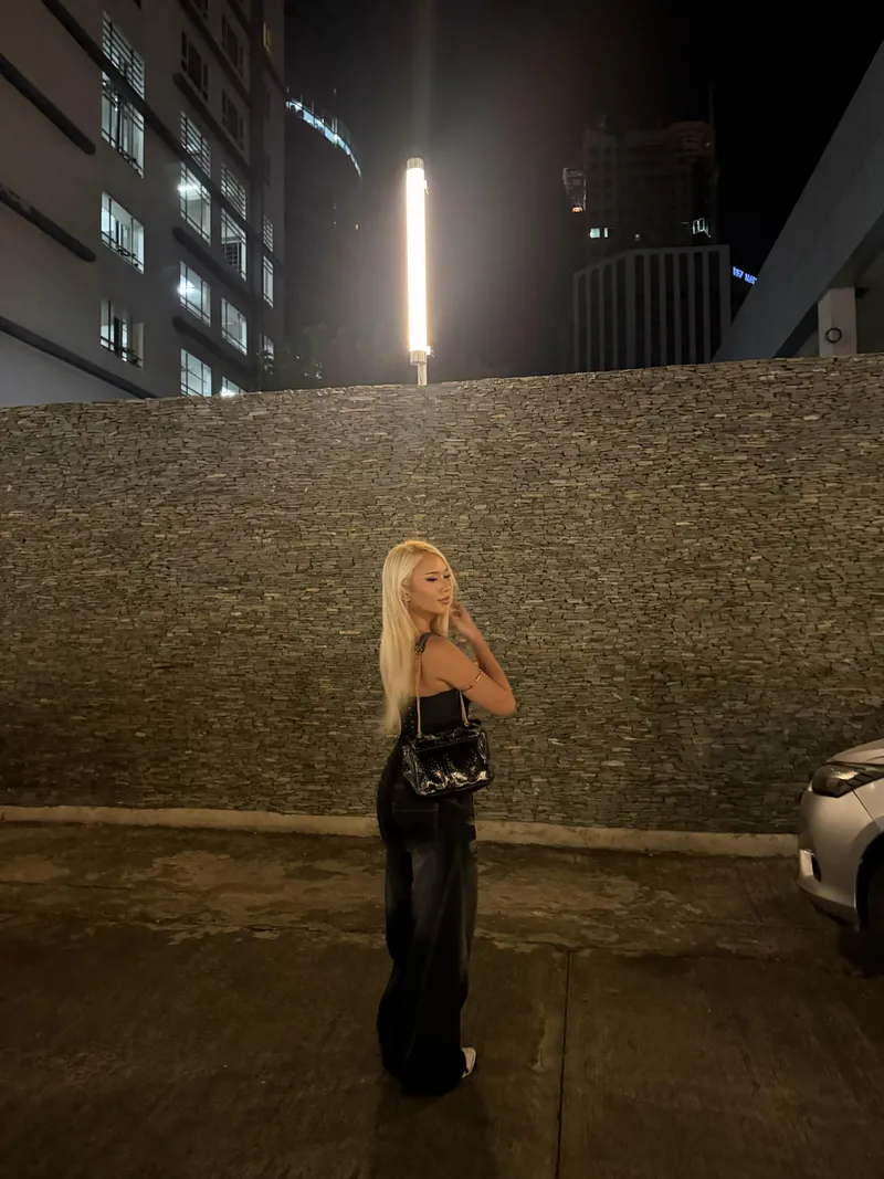 Thumbnail Captivating Asiansissification Tale: who doesn't like an Asian blondie?